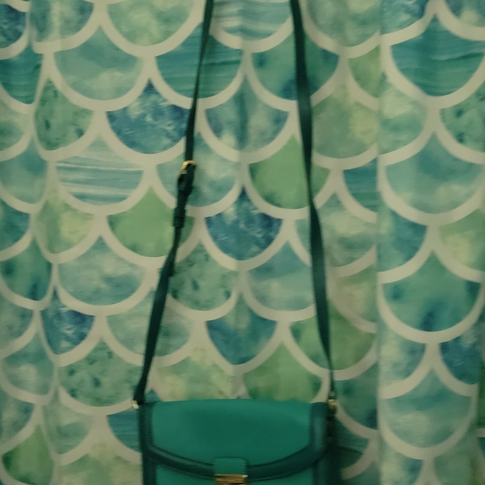 Vera Bradley Tess Crossbody - Picture 3 of 16